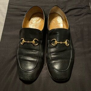 Gucci Jordaan Black Leather Horsebit MENS Loafer. WELL USED